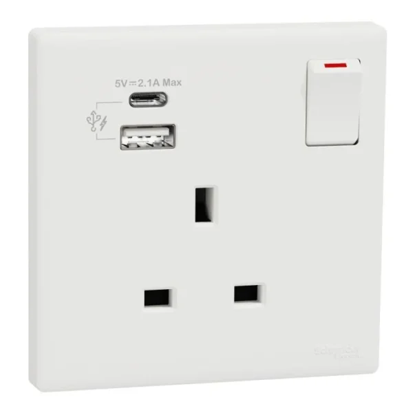 Vivace 13A Switch Socket USB